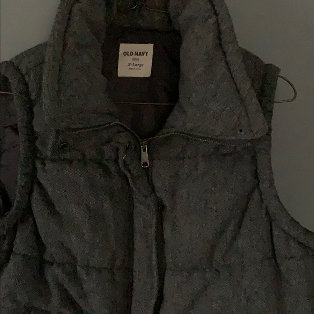Old navy puffy vest